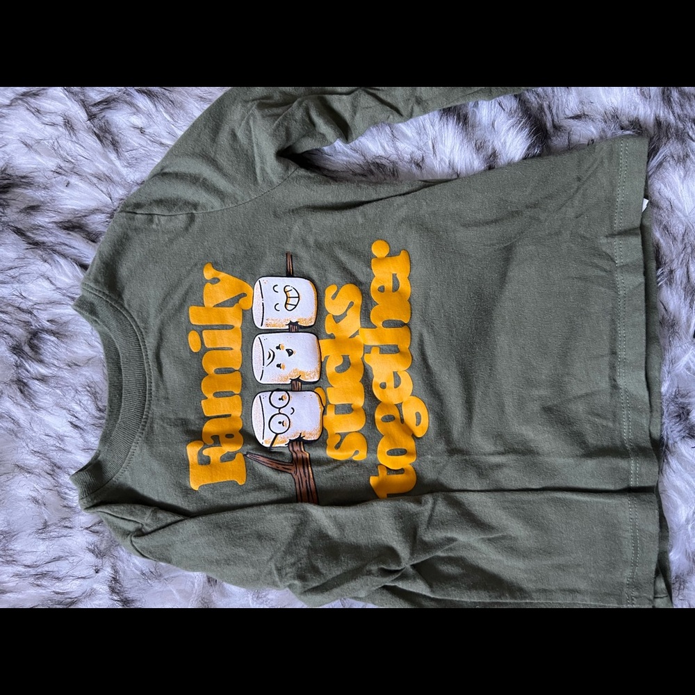 Long sleeve graphic T